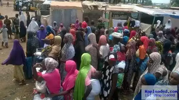 Internally Displaced Persons Now StealingFood Stuffs From Borno Residents
